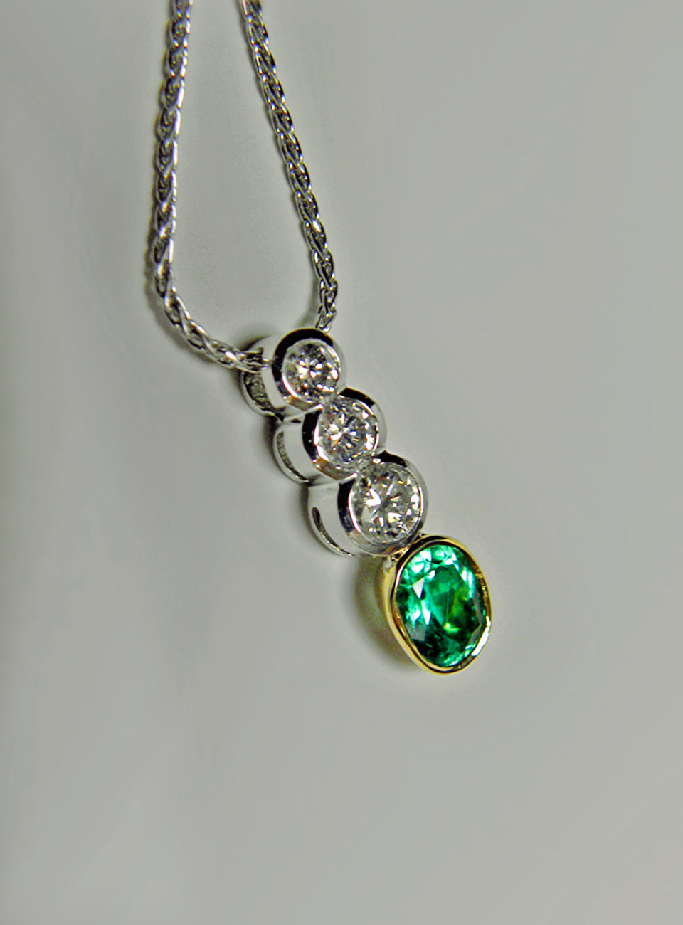 1.50 Estate Natural Diamond and Emerald Pendant Necklace, Platinum and Yellow Gold 18K 